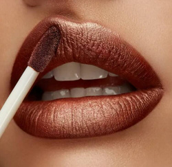 KIKO Milano Metal Liquid Lip Colour mocno kryjąca metaliczna pomadka w płynie 04 Bronze 6.5ml