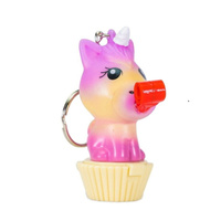 Martinelia Long Tongue pomadka do ust dla dzieci jednorożec z językiem Banan 2g