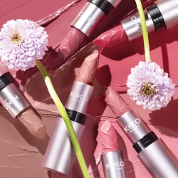 KIKO Milano Days in Bloom Hydra-Glow Lipstick nawilżająca pomadka do ust 06 Mauve Kiss 3.5g